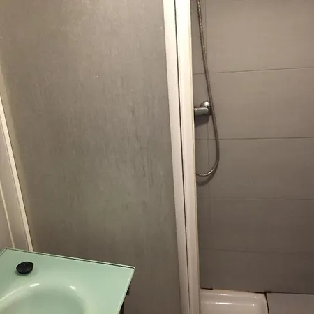 Casa De Barca 2* ברצלונה